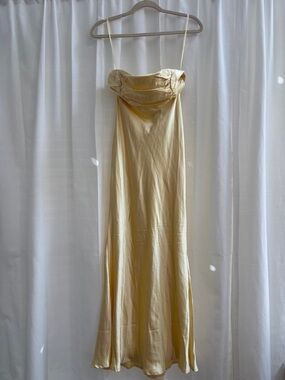 Elegant strapless yellow Satin Slip Dress